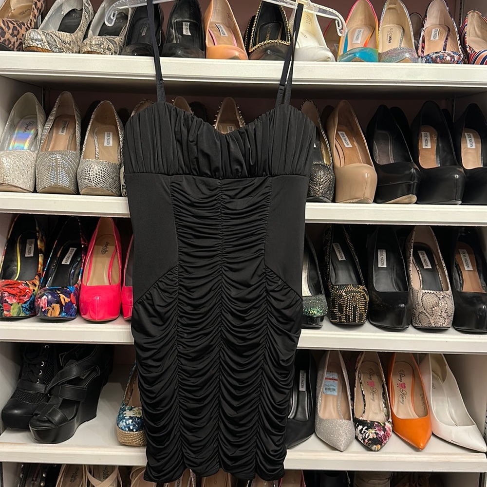 Black ruched dress